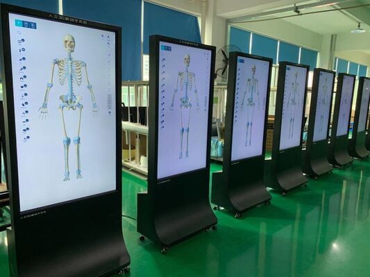 4000:1 명암비의 리눅스 운영체제 디지털 사이니지, 선명하고 밝은 시각 효과 및 쉬운 콘텐츠 업데이트 지원